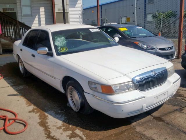 2MEFM75W9YX708599 - 2000 MERCURY GRAND MARQ WHITE photo 1