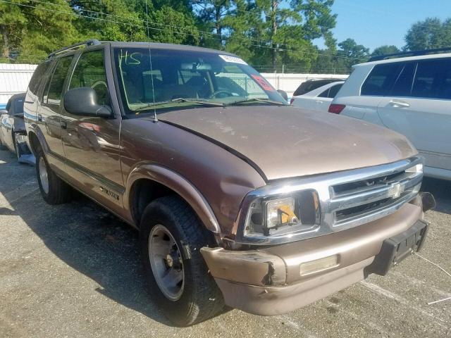 1GNCS13W3T2250569 - 1996 CHEVROLET BLAZER GOLD photo 1