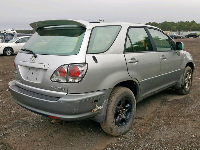 JT6HF10U4Y0150996 - 2000 LEXUS RX 300 SILVER photo 4