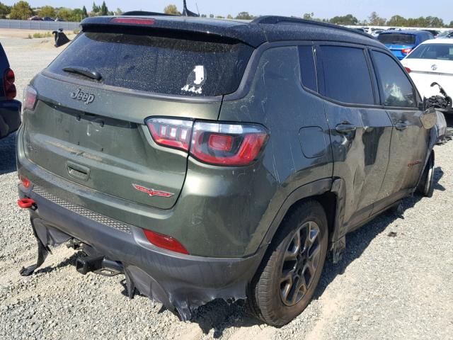 3C4NJDDB5JT314544 - 2018 JEEP COMPASS TR GREEN photo 4