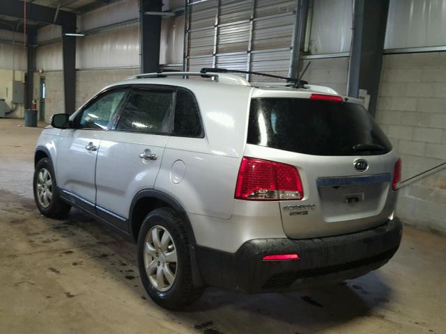 5XYKT4A61CG205500 - 2012 KIA SORENTO BA SILVER photo 3