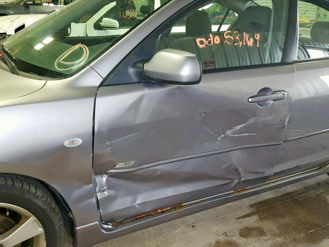 JM1BK323551257720 - 2005 MAZDA 3 S GRAY photo 9