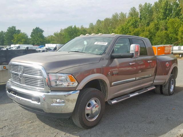 3D73Y4HL7AG142828 - 2010 DODGE RAM 3500 GOLD photo 2