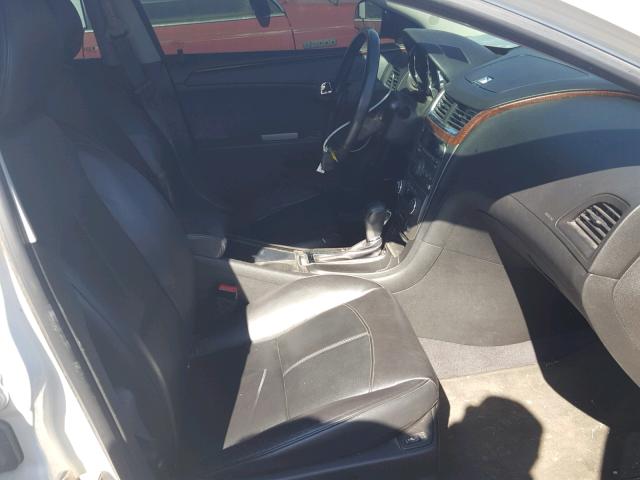 1G1ZE5EU6BF376602 - 2011 CHEVROLET MALIBU LTZ 白色 照片 5