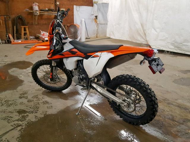 VBKEXL404JM417966 - 2018 KTM 500 EXC-F ORANGE photo 3