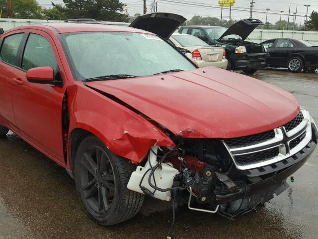 1B3BD1FG2BN573965 - 2011 DODGE AVENGER MA RED photo 9