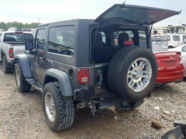 1C4GJWAG6EL245059 - 2014 JEEP WRANGLER S GRAY photo 3