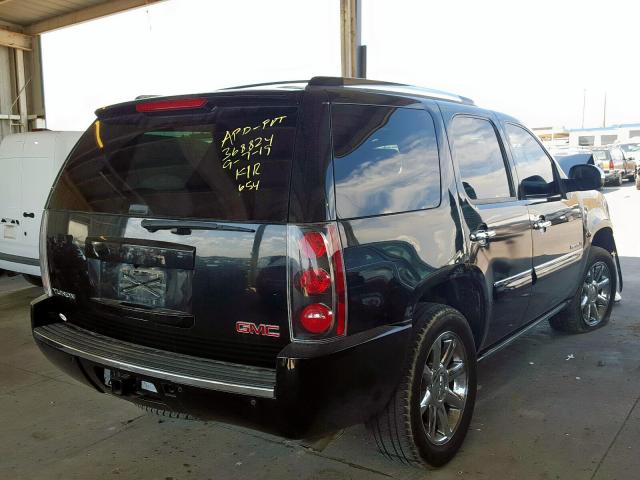 1GKFK638X7J337972 - 2007 GMC YUKON DENA BLACK photo 4