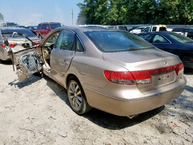 KMHFC46F98A264730 - 2008 HYUNDAI AZERA SE GOLD photo 3