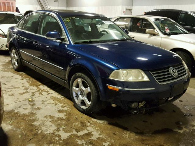 WVWPD63B34E276572 - 2004 VOLKSWAGEN PASSAT GLS BLUE photo 1