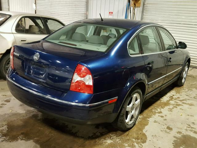 WVWPD63B34E276572 - 2004 VOLKSWAGEN PASSAT GLS BLUE photo 4