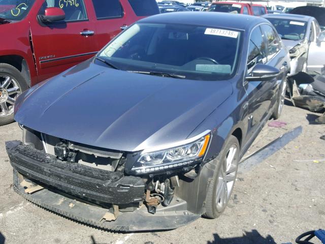 1VWDT7A36HC084617 - 2017 VOLKSWAGEN PASSAT R-L GRAY photo 2