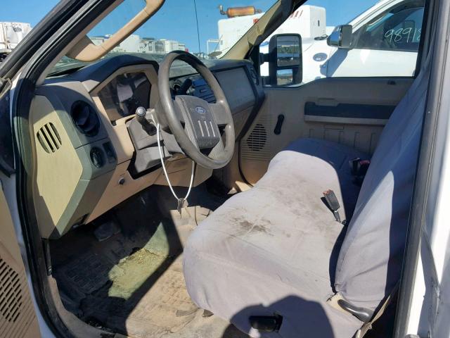 1FDSF30578EC15518 - 2008 FORD F350 SRW S WHITE photo 5