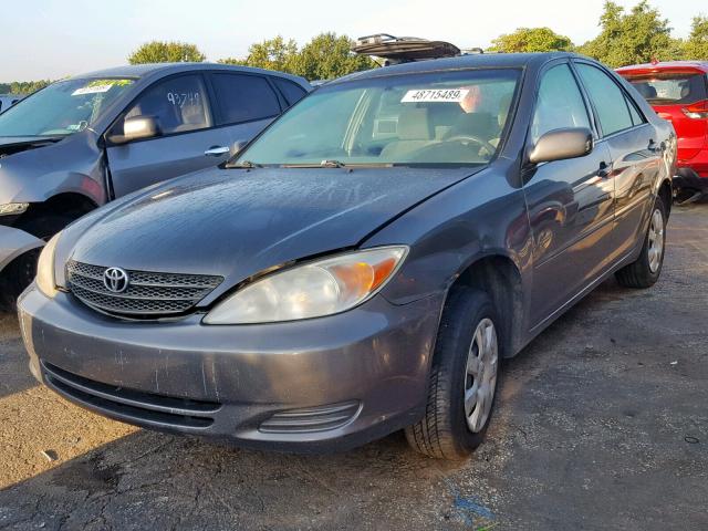 4T1BE32K84U890915 - 2004 TOYOTA CAMRY LE GRAY photo 2