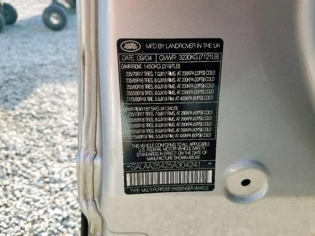 SALAA25425A304241 - 2005 LAND ROVER LR3 SILVER photo 10