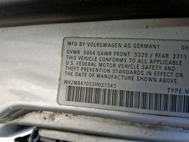 WV2MB47032H021343 - 2002 VOLKSWAGEN EUROVAN MV SILVER photo 10