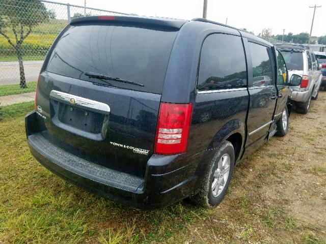 2A4RR5D11AR451761 - 2010 CHRYSLER TOWN & COU BLACK photo 4