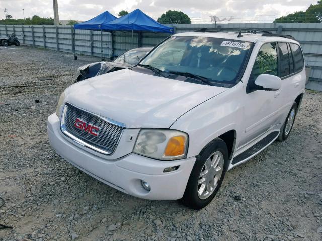 1GKES63M182249204 - 2008 GMC ENVOY DENA WHITE photo 2