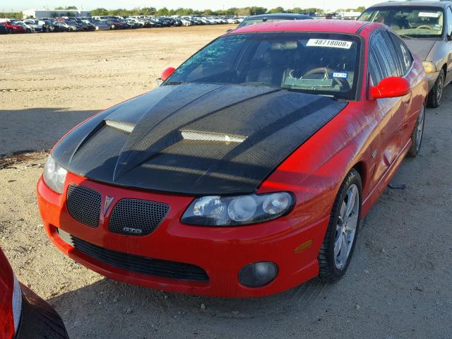 6G2VX12G34L237630 - 2004 PONTIAC GTO RED photo 2