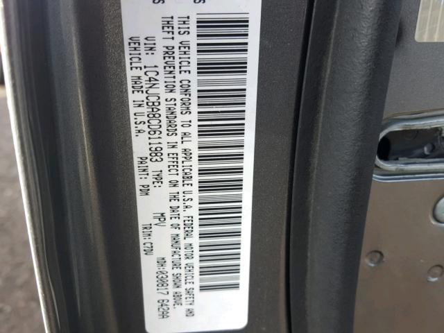 1C4NJCBA8CD611983 - 2012 JEEP COMPASS SP 银色 照片 10