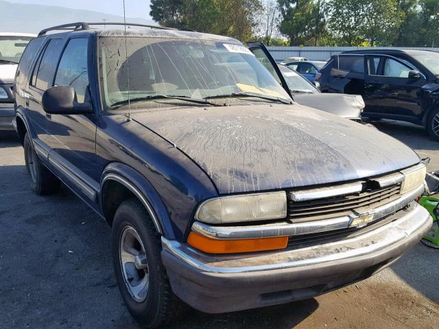 1GNCS13W8W2277822 - 1998 CHEVROLET BLAZER BLUE photo 1