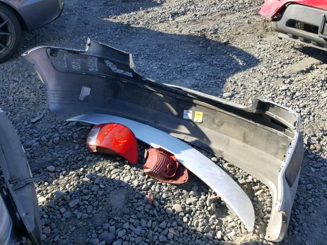 KNADE223296573382 - 2009 KIA RIO BASE SILVER photo 9