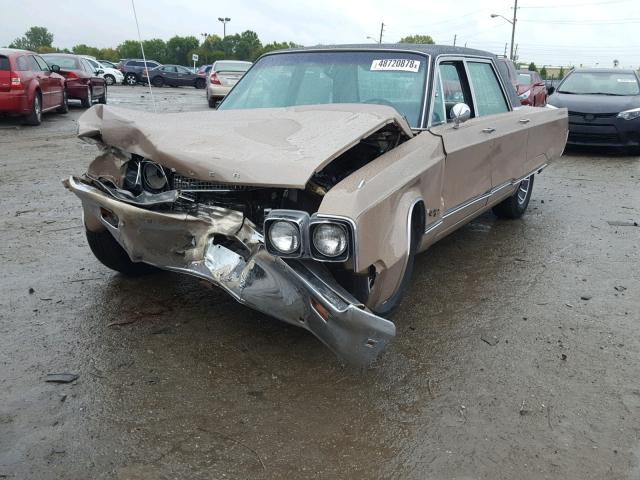 CH41K8C104770 - 1968 CHRYSLER NEW YORKER BROWN photo 2