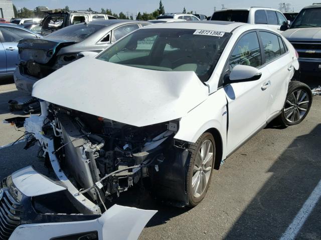 KMHC85LC0JU090894 - 2018 HYUNDAI IONIQ LIMI WHITE photo 2