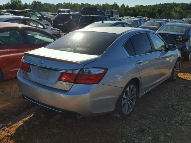 1HGCR2F5XEA055916 - 2014 HONDA ACCORD SPO GRAY photo 4