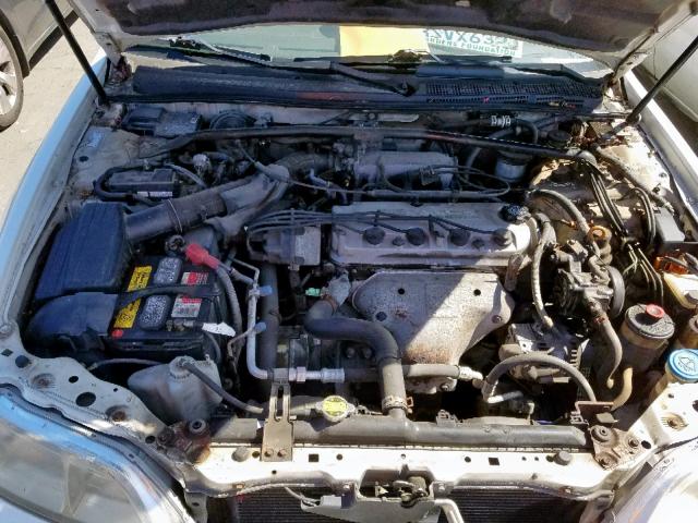 19UYA1154VL009436 - 1997 ACURA 2.2CL თეთრი ფოტო 7