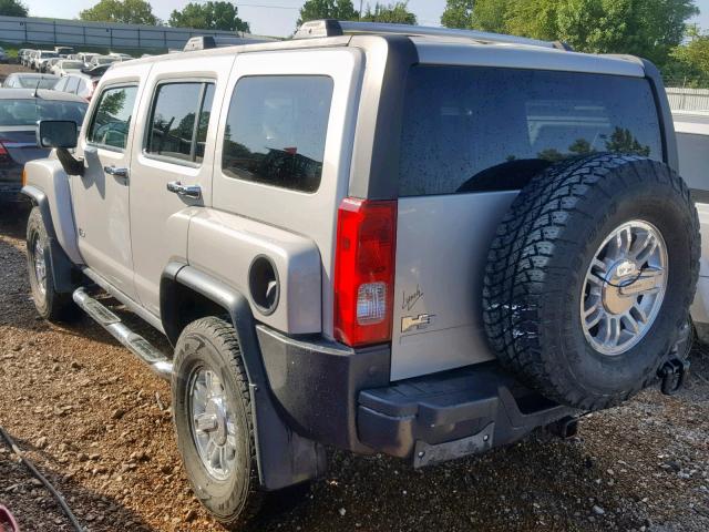 5GTDN13E578196652 - 2007 HUMMER H3 SILVER photo 3