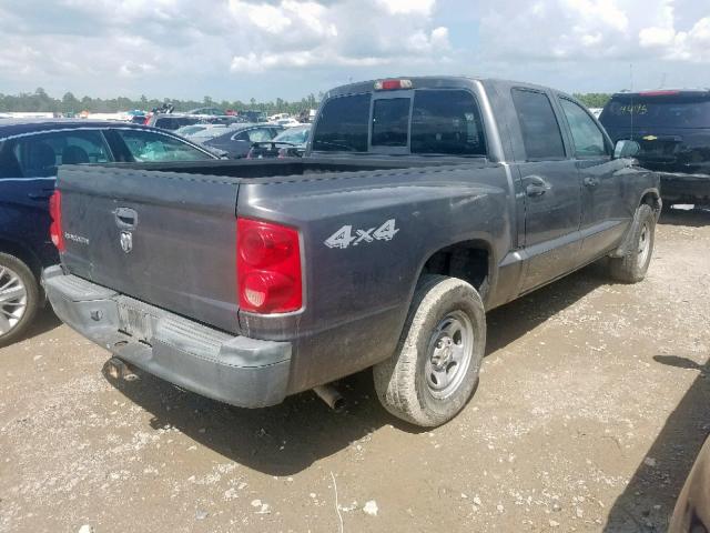 1D7HW28K36S715425 - 2006 DODGE DAKOTA QUA GRAY photo 4