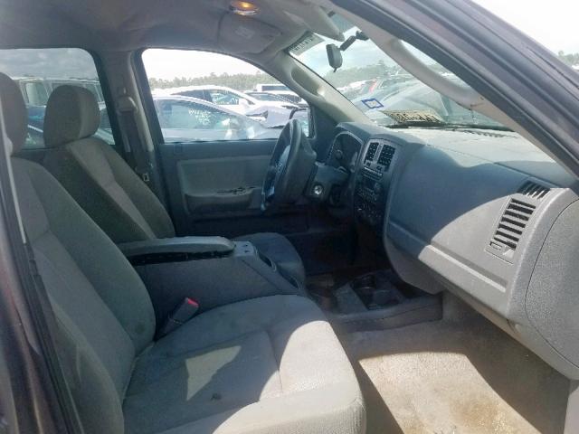 1D7HW28K36S715425 - 2006 DODGE DAKOTA QUA GRAY photo 5