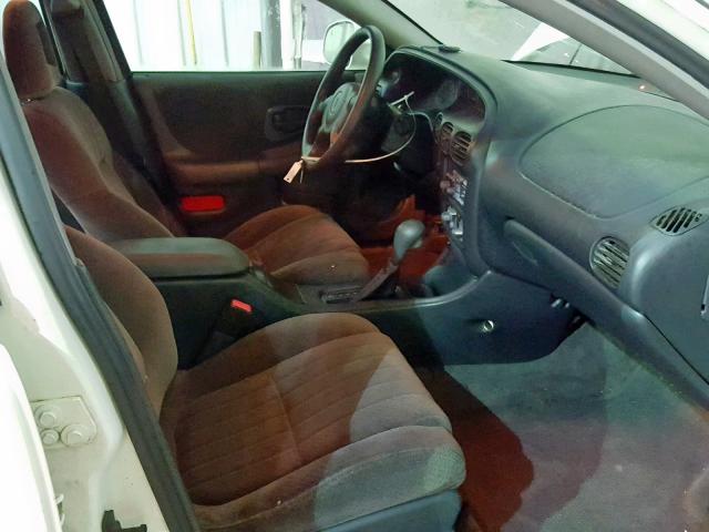1G2WK52J03F153541 - 2003 PONTIAC GRAND PRIX WHITE photo 5