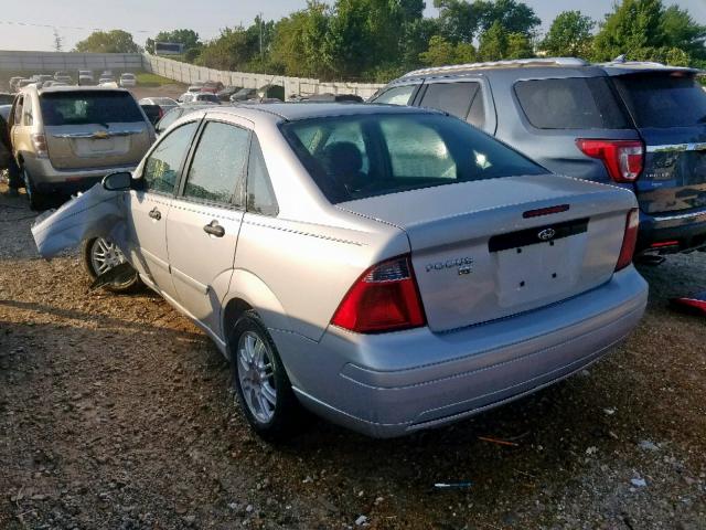 1FAFP34N77W311273 - 2007 FORD FOCUS ZX4 SILVER photo 3