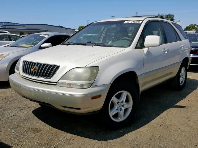 JT6GF10U5Y0064351 - 2000 LEXUS RX 300 WHITE photo 2