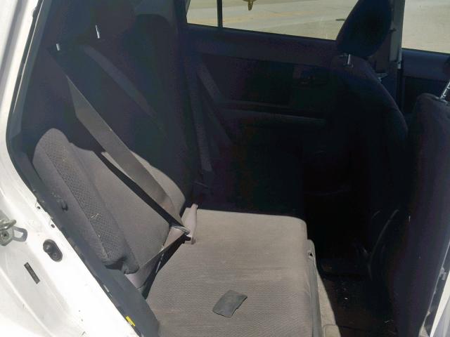 JTLZE4FE4A1103683 - 2010 TOYOTA SCION XB 白色 照片 6
