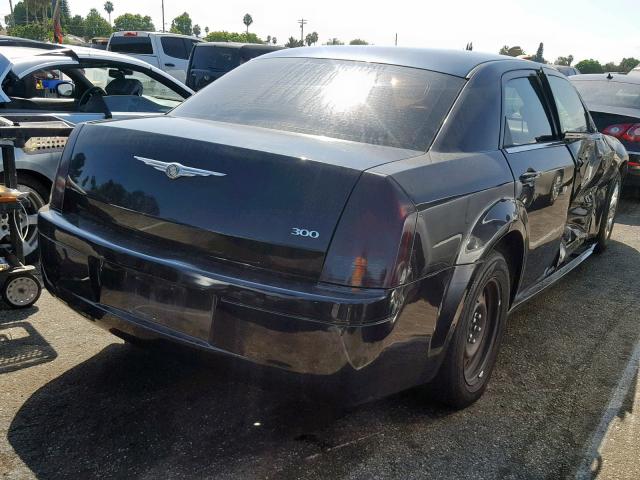 2C3LA43R57H739760 - 2007 CHRYSLER 300 BLACK photo 4