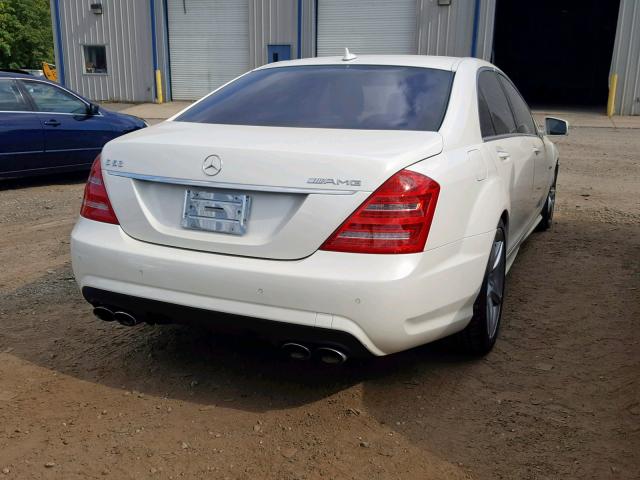 WDDNG7HB2AA329140 - 2010 MERCEDES-BENZ S 63 AMG WHITE photo 4