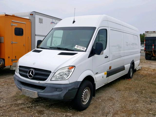 WD3PE8CC9C5664934 - 2012 MERCEDES-BENZ SPRINTER 2 WHITE photo 2