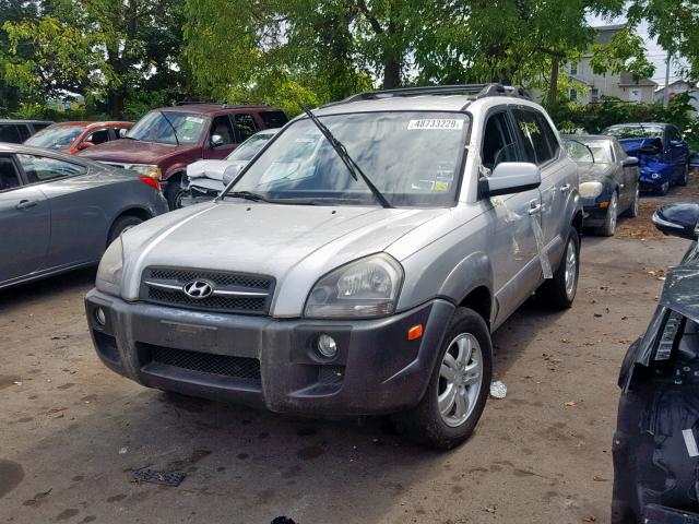 KM8JN72D48U878450 - 2008 HYUNDAI TUCSON SE GRAY photo 2