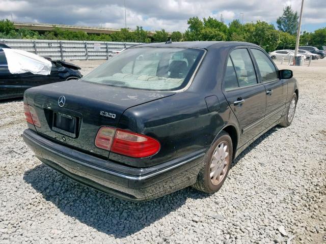 WDBJF65G1YA952120 - 2000 MERCEDES-BENZ E 320 BLACK photo 4