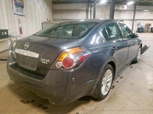 1N4BL2AP5BN490566 - 2011 NISSAN ALTIMA SR BLUE photo 4