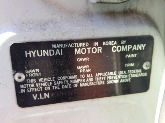 KMHWF25S82A656907 - 2002 HYUNDAI SONATA GL WHITE photo 10