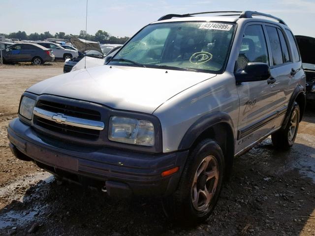 2CNBJ734136932972 - 2003 CHEVROLET TRACKER ZR SILVER photo 2