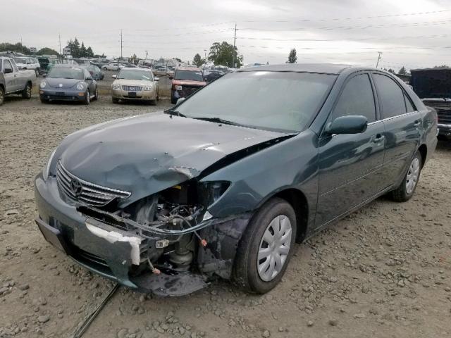 4T1BE32K05U080115 - 2005 TOYOTA CAMRY LE GREEN photo 2