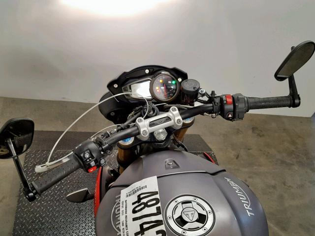 SMTN51PP9GJ747019 - 2016 TRIUMPH MOTORCYCLE SPEED TRIP GRAY photo 8