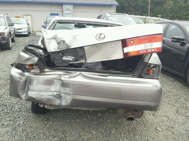 JT8BF28G710336488 - 2001 LEXUS ES 300 SILVER photo 9