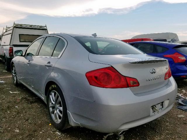 JNKCV61E69M305924 - 2009 INFINITI G37 BASE SILVER photo 3