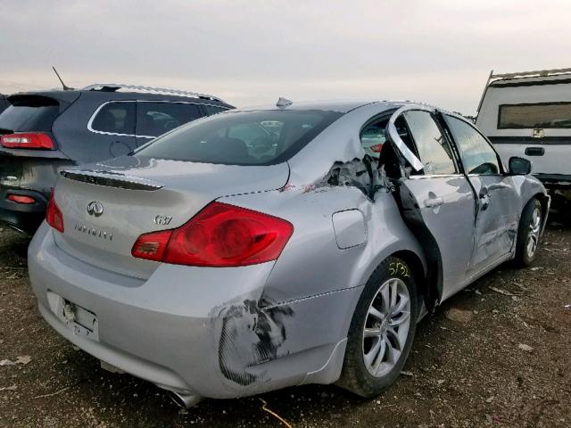 JNKCV61E69M305924 - 2009 INFINITI G37 BASE SILVER photo 4